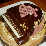 ピアノのケーキ
